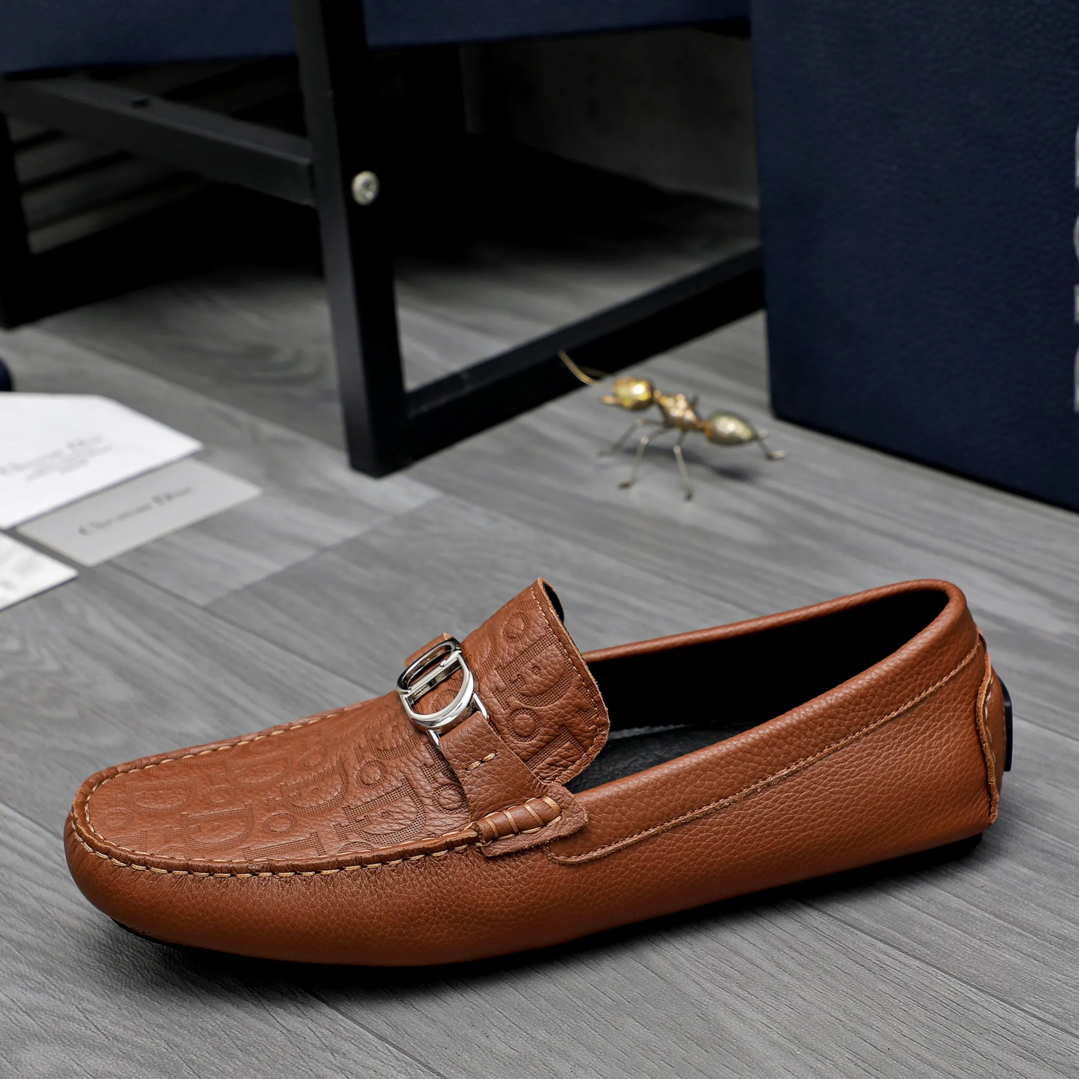 Men's shoes 💰400 Product trademark: Dior "Dior" casual slip-on shoes Regular size: 38-45 (45 is custom-made and non-returnable) Product materials: Selected cowhide embossed upper, pigskin lining, rubber outsole